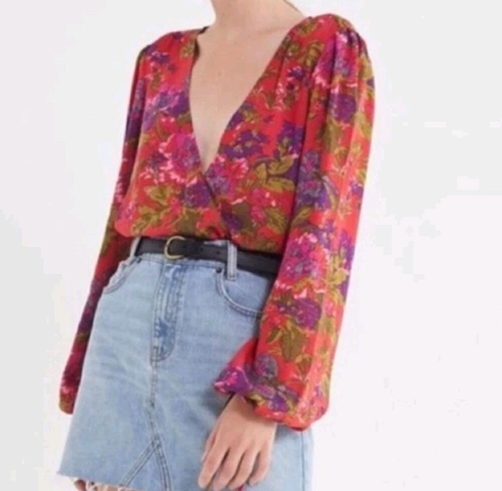 New!Urban Outfitters Georgie Surplice Wrap Blouse M Pink Floral Long Sleeve Boho